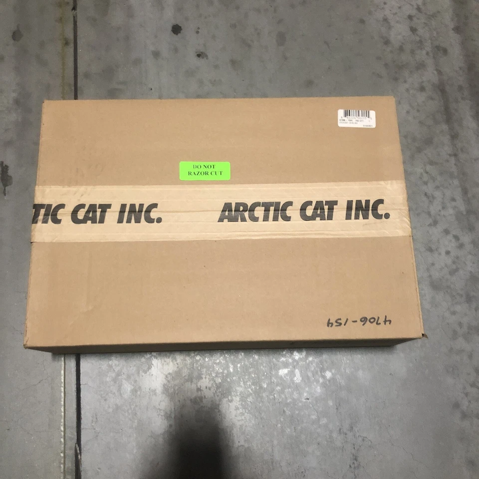 NUEVA cubierta de asiento Arctic Cat OEM 4706-154 NEGRA para 2008 F1000 F8 Jaguar Nightfire Foto 4 de 4