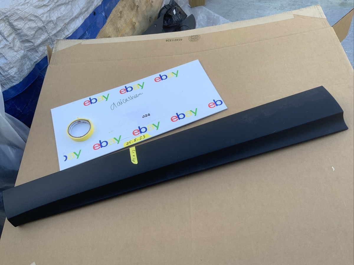 2023-2027 Toyota Crown Front Left Door Lower Molding Guard 75074