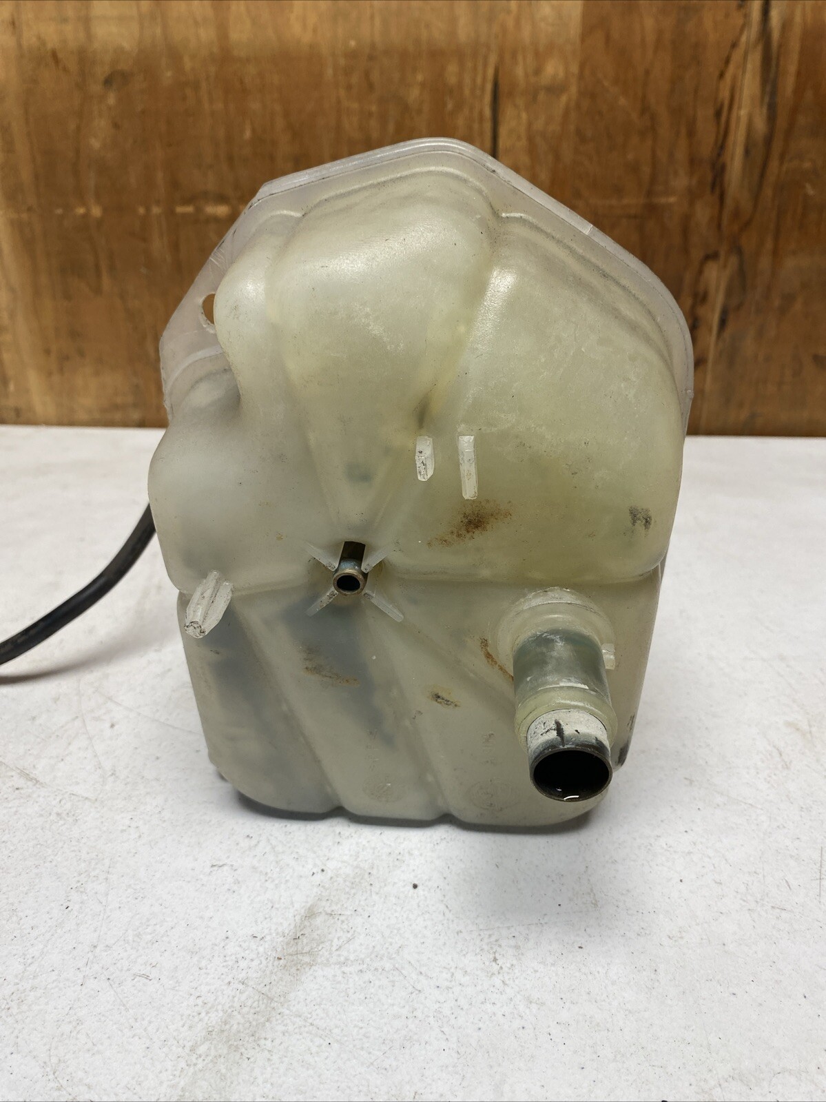 2003 Maserati coupe coolant expansion tank