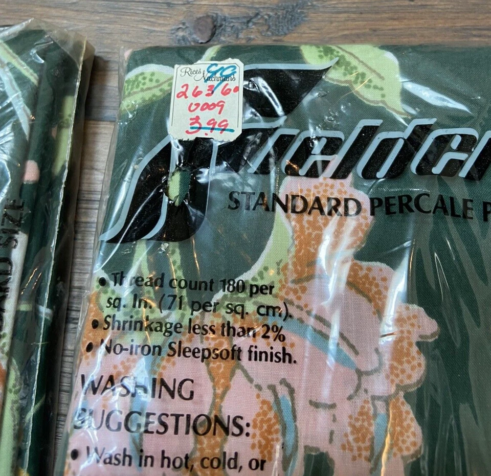 4 VTG Fieldcrest  Percale Pillowcases Standard 20x30 Floral Green New - Image 2 of 4