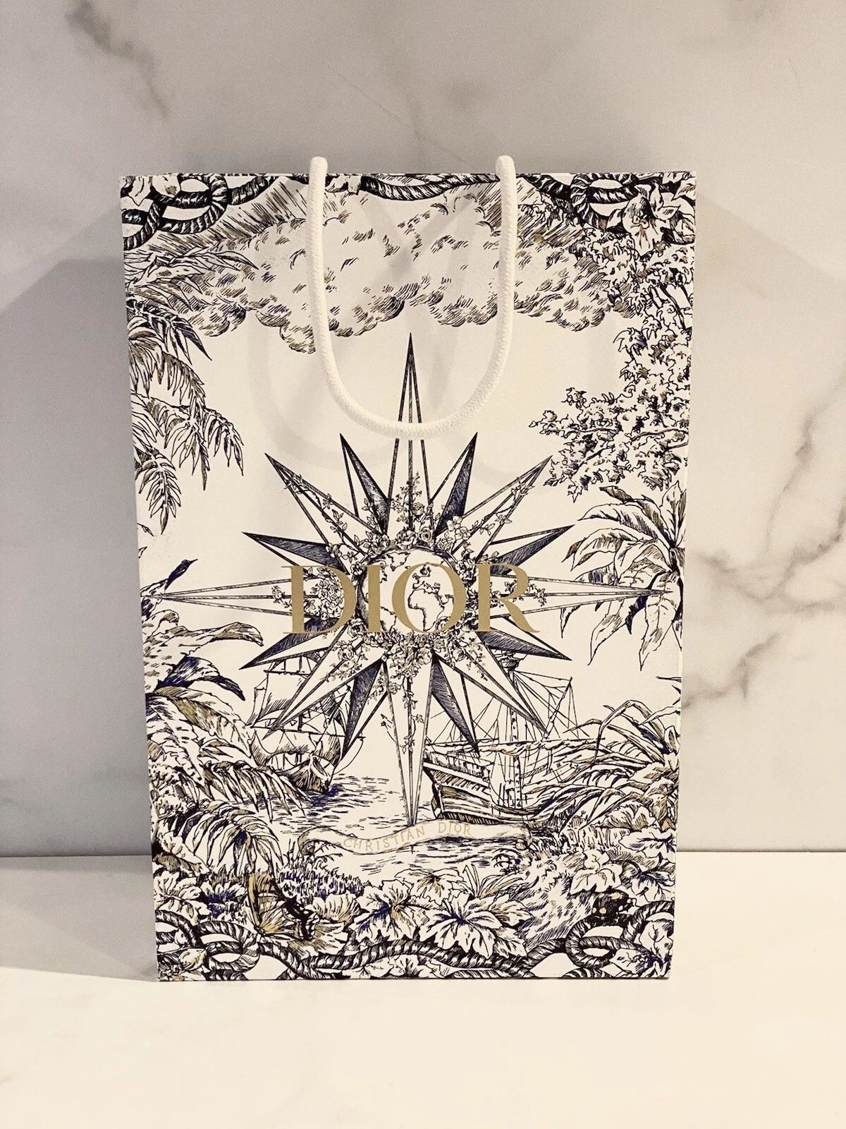 NEUF RARE Authentique Dior 2022 Holiday Shopping Sac Cadeau + Ruban 9,75x15x5