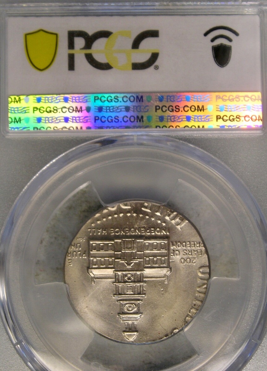 1976 D KENNEDY HALF DOLLAR STRUCK ON QUARTER PLANCHET EXTREMELY