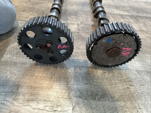 VOLVO C30 C70 S40 V50 OEM 2.5L CAMSHAFT SET W GEARS 04-13 - Picture 2 of 5