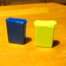 Tupperware 1 Würzling C 72 kl. Salz + Pfeffe...