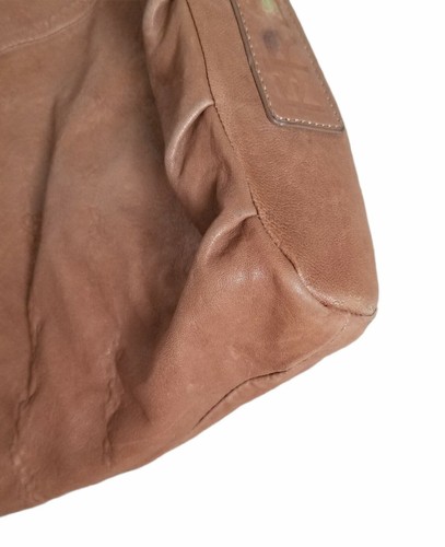 Bolso de hombro Hobo plegable de cuero Fredsbruder. - Imagen 5 de 6