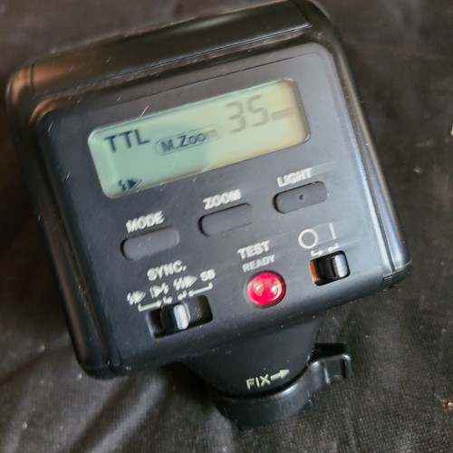 Pentax AF-330 AF 330 FTZ Shoe Mount Flash for Pentax SLR Tested - Picture 6 of 14