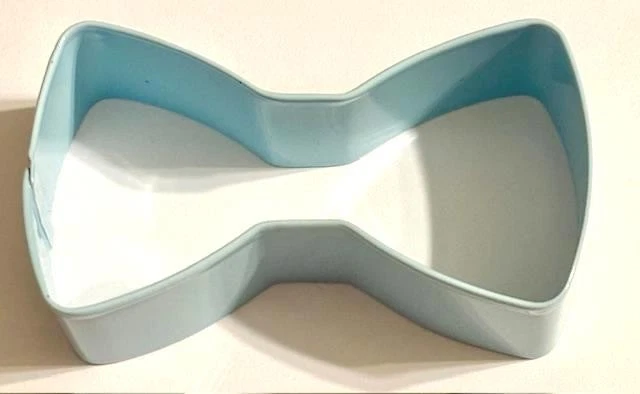 2 CORTADORES DE GALLETAS PAJARITA y BIGOTE Wilton tamaño estándar metal despedida de soltero Foto 2 de 3