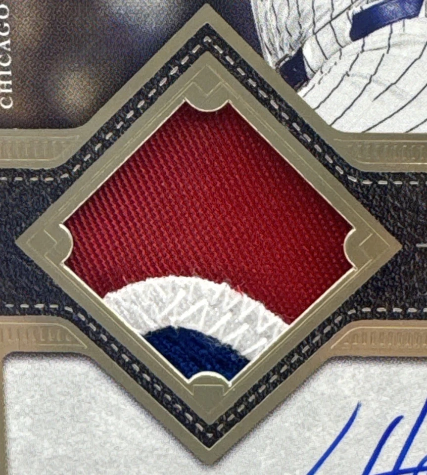 Автомобильная нашивка 2025 Topps Ian Happ #TFAP2-IH на карточке с автографом 05/50 Chicago Cubs - Изображение 3 из 4