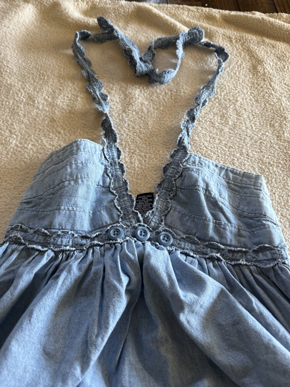 Moda International Ringlet Chambray Scalloped Sex… - image 3