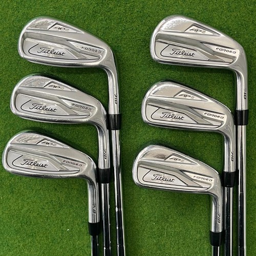 Titleist AP2 718