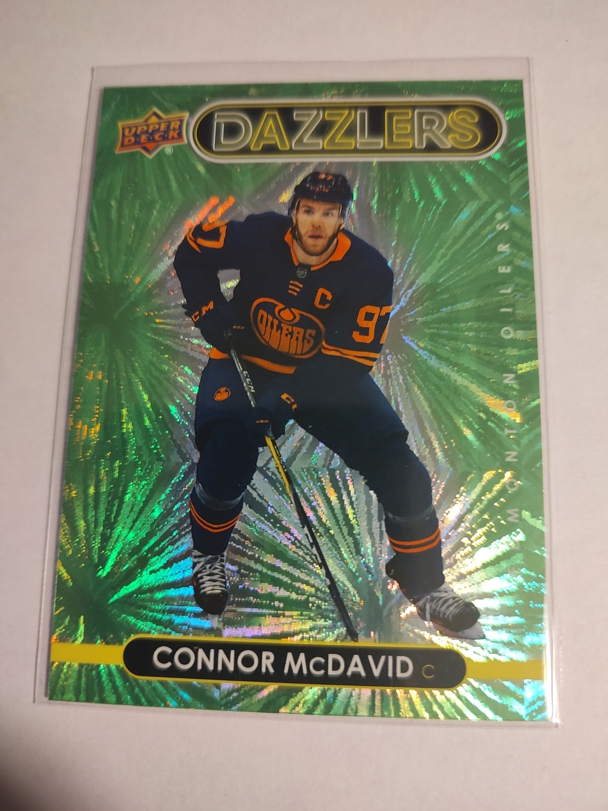 2021-22 Upper Deck Series 1 - Dazzlers Connor McDavid #DZ-19 Green