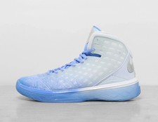 Nike Mens Kobe 3 Shoes in Blue Trainers