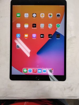 Apple iPad Pro 1st Gen | 64GB | WiFi | 10.5in | A1701 | Space Gray