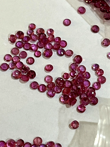 1ct Lot High Grade Genuine Rubies. 2mm Range. VERY NICE STONES *RETIRING*. - Picture 5 of 6