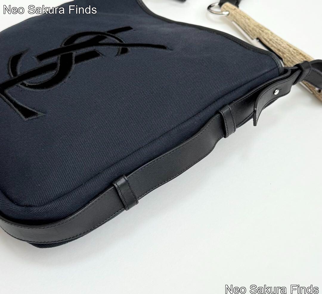 Borsa Yves Saint Laurent Rive Gauche Mombasa in pelle Cassandra velluto nero