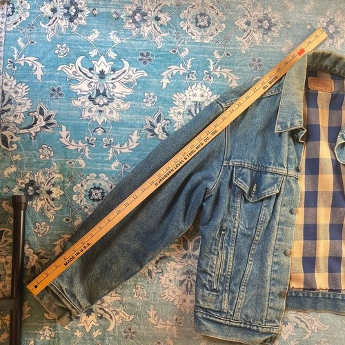 Levi's Vintage 80's Flannel-Lined Denim Trucker Jacket (70401 0824) - Size M/L image 5