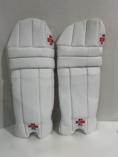 BDM Commander County Cricket Pads Very Clean Condition