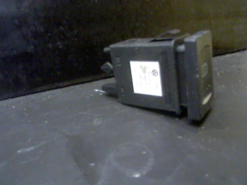 Schalter/ Heckscheibe VW Passat Variant 1.9 TDI 3 B Kombi