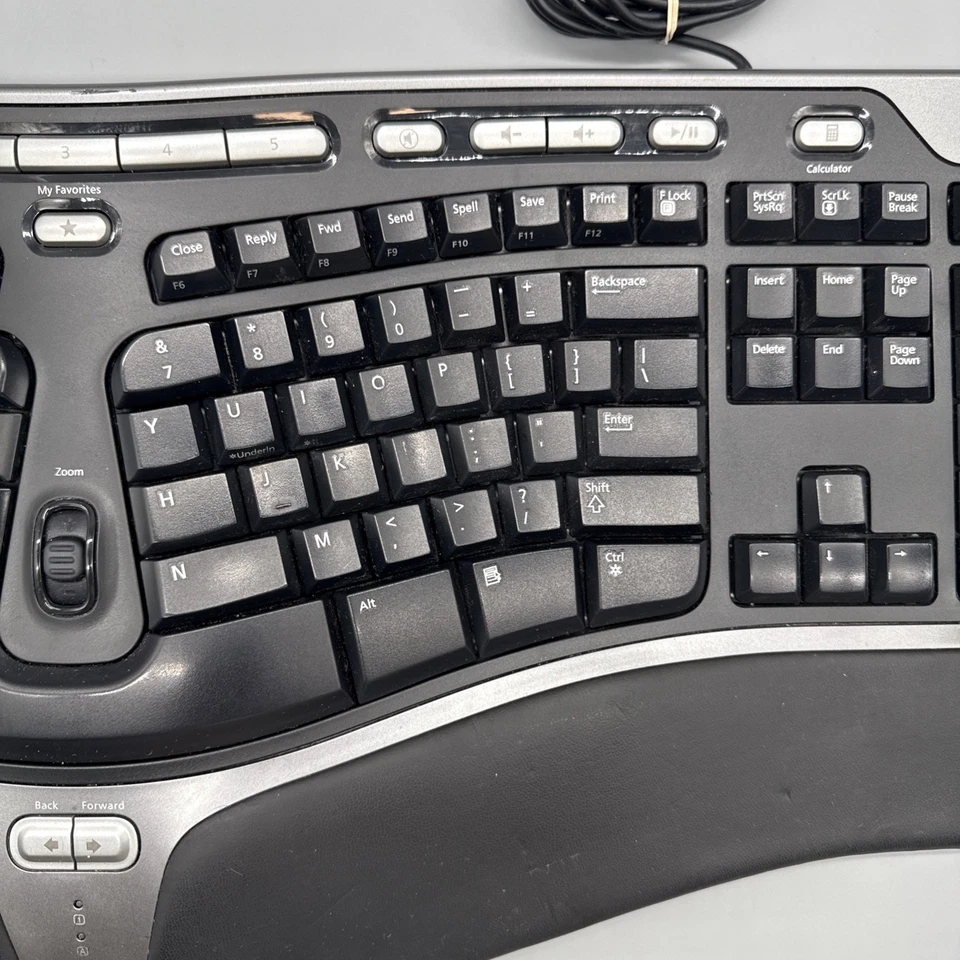 Microsoft Natural Ergonomic Keyboard 4000 v1.0 KU-0462 USB Wired Tested - Image 3 of 4