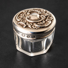 Vintage Tin Box Powder Jewelry Box Glas Silver England Um 1914 ZZ416
