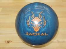 NIB 13 Motiv Jackal Apex Bowling Ball - 13.2/2.9" Pin/2.60oz TW
