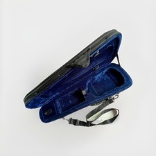 Estuche para violín Howard Core CC397 con forma - tamaño 1/2 negro exterior, interior azul