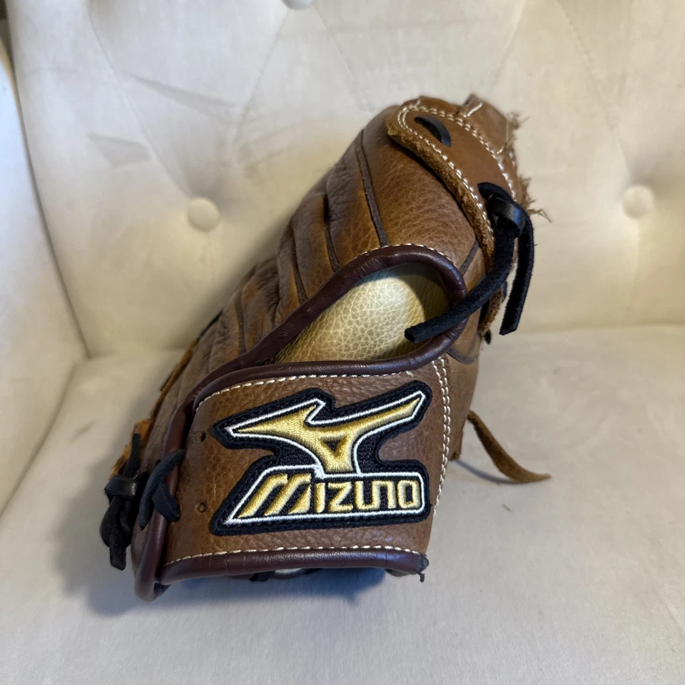 Перчатка для софтбола с медленной подачей MIZUNO MVP Series GMVP 1300S1 13 дюймов правая ультрамягкая - Изображение 2 из 4