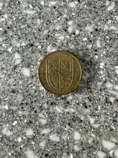 Collectible British £1 Coin Shield Of The Royal Arms 2015