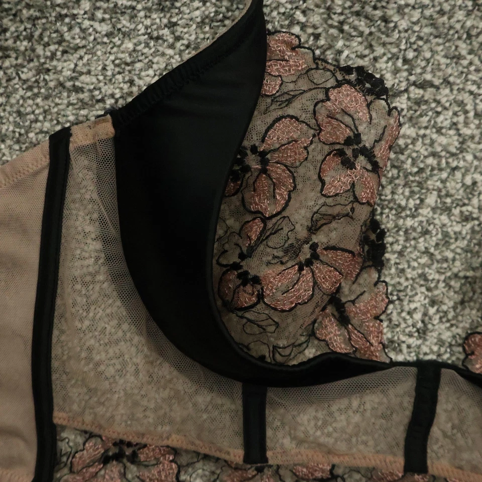 Sujetador Victoria's Secret para mujer 34DD rosa desnudo encaje floral sin forro con aros Foto 2 de 4