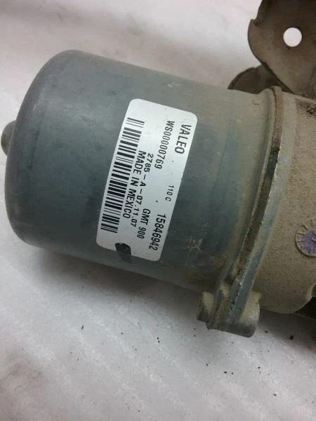 Chevrolet Silverado 2008 2-8RM Valeo 15846942 limpiaparabrisas motor acoplamiento Foto 3 de 4