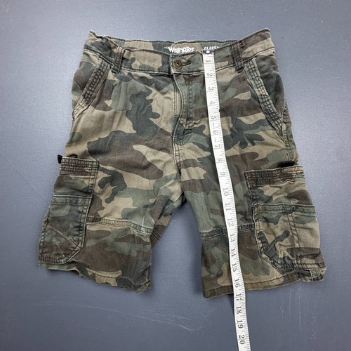 Wrangler Boys Camo Cargo Shorts Size 14 Classic Straight Adjustable Waist Green - Picture 2 of 10