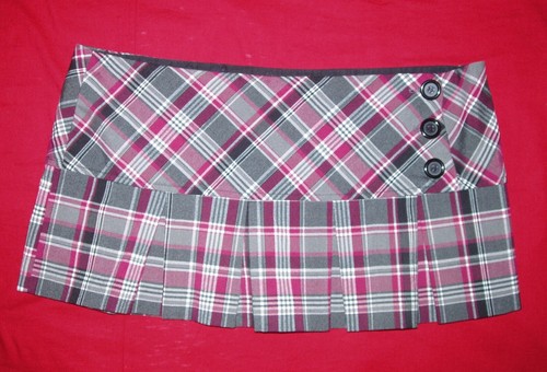 "RARE" RUE21 WOMEN'S LOW-RISE PLAID PUNK PLEATED 3 BUTTON SIDE MINI SKIRT SIZE L - Picture 3 of 8