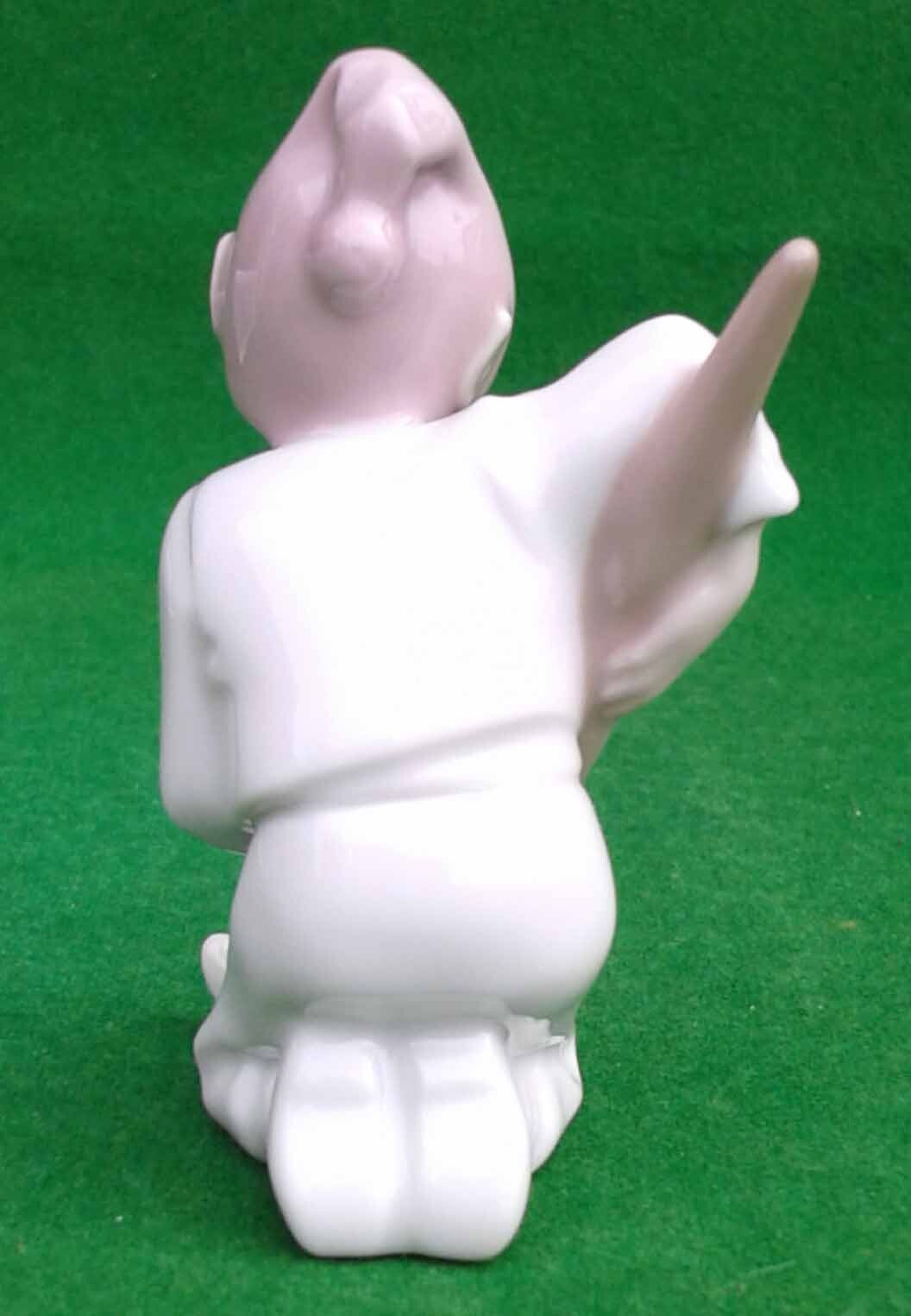 Picture 7 of 12