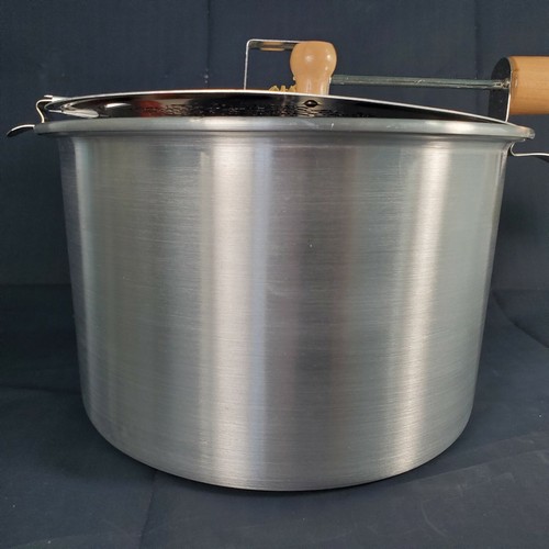 Stovetop Popcorn Whirley Popcorn Popper Wabash Family Farms+ 3 Original Popcorn - Picture 9 of 12