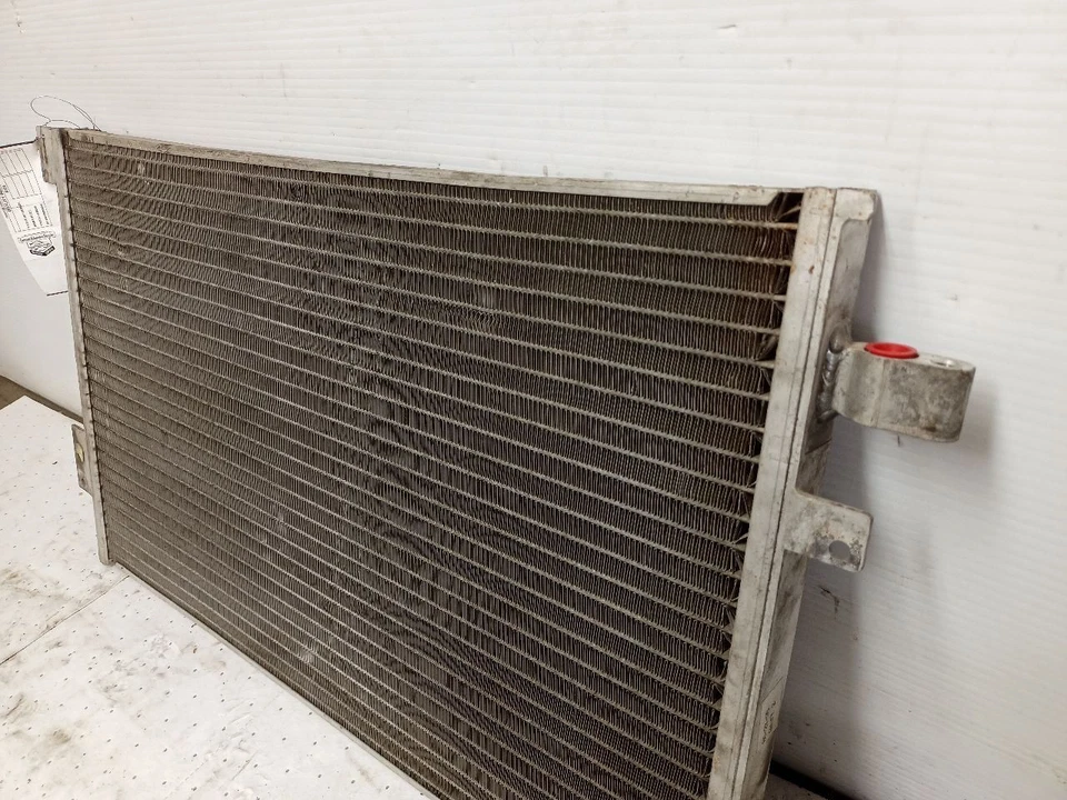 AC Condenser from 1996 Chevrolet Camaro 11878598 - Image 3 of 4
