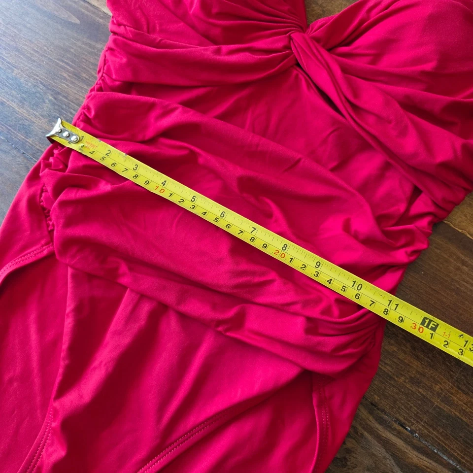La Blanca Red Ruched One Piece Swimsuit Tummy Control Size 10 - Image 4 of 4