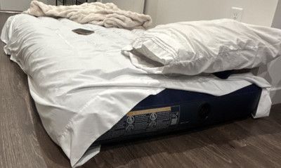 Intex Dura-Beam Standard Twin 10in Air Mattress Fiber-Tech Blue Rectangle