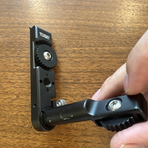 Wooden Camera Mini Monitor Hinge for Canon C300mkIII/C500mkII Camera