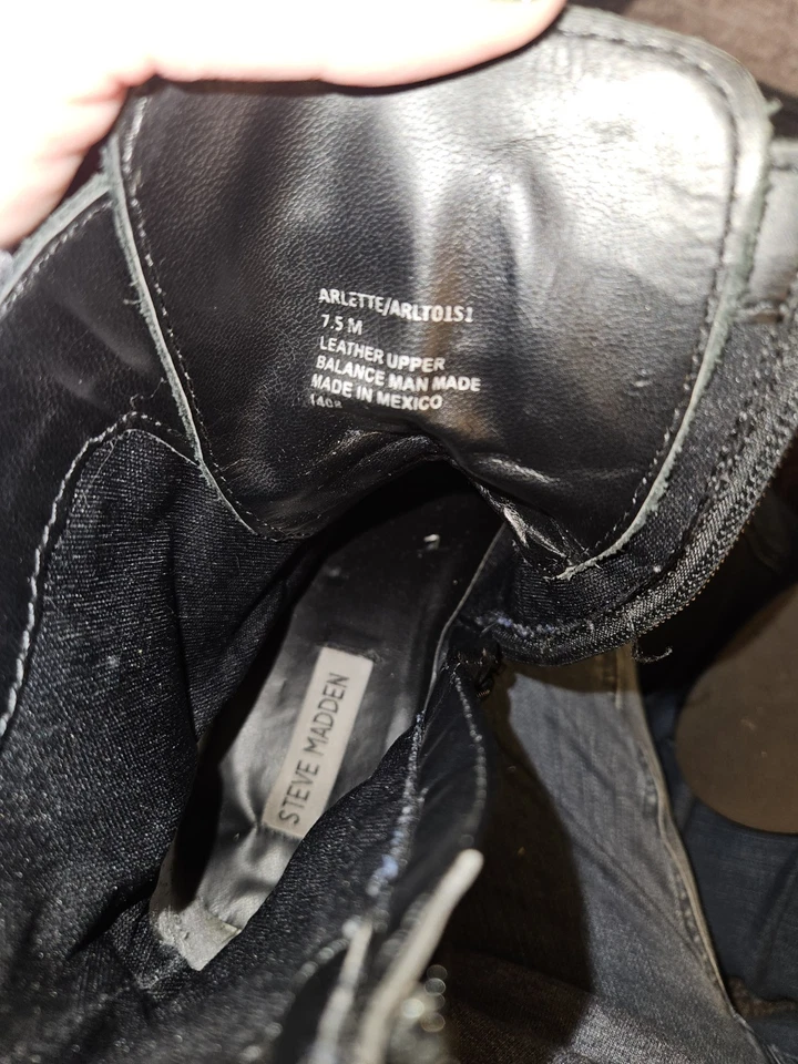 BOTAS MOTO STEVE MADDEN ARLETTE TRIPLE HEBILLA CUERO NEGRAS TALLA 7.5 Foto 2 de 4