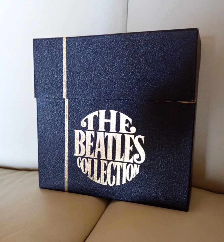 The Beatles Singles Collection Box Set 24 x 45RPM- 1977 unplayed as new - Bild 3 von 4