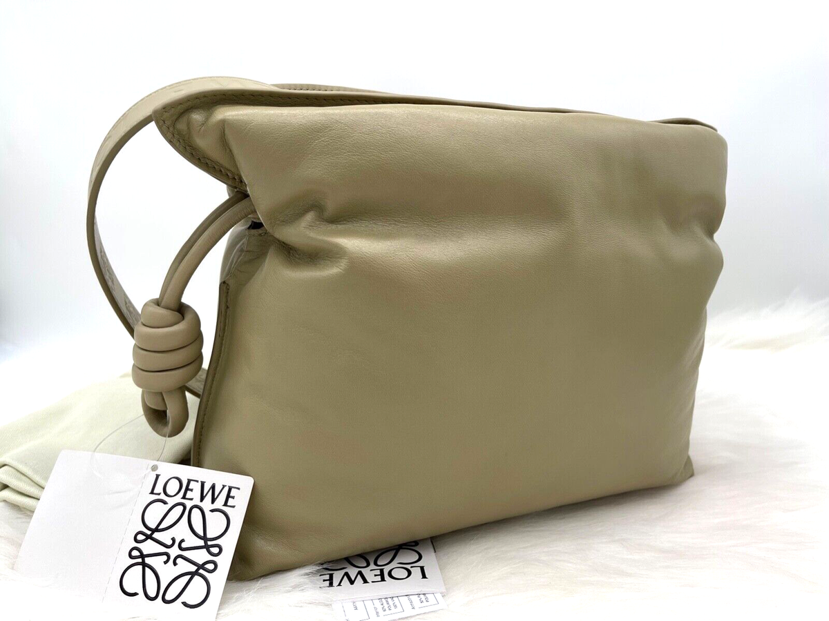 AUTH NWT $2950 Loewe Flamenco Padded Leather Clutch Shoulder