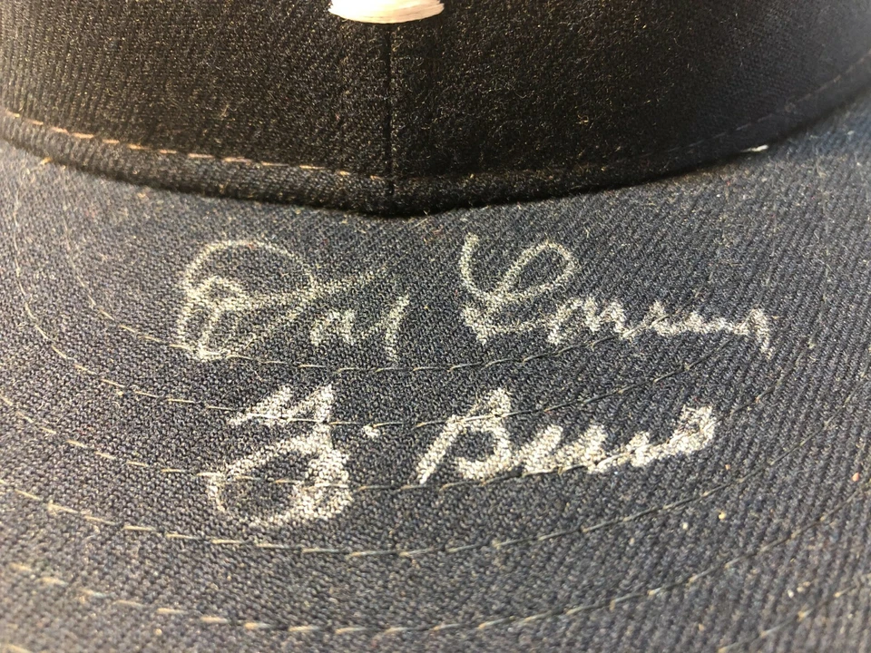 Don Larsen Yogi Berra Firmado Autografiado New York Yankees New Era Gorra Sombrero JSA Foto 2 de 4
