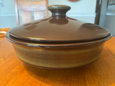 Vtg Franciscan Madeira 3 Quart Round Covered Casserole Bottom 10 7/8'' With Lid