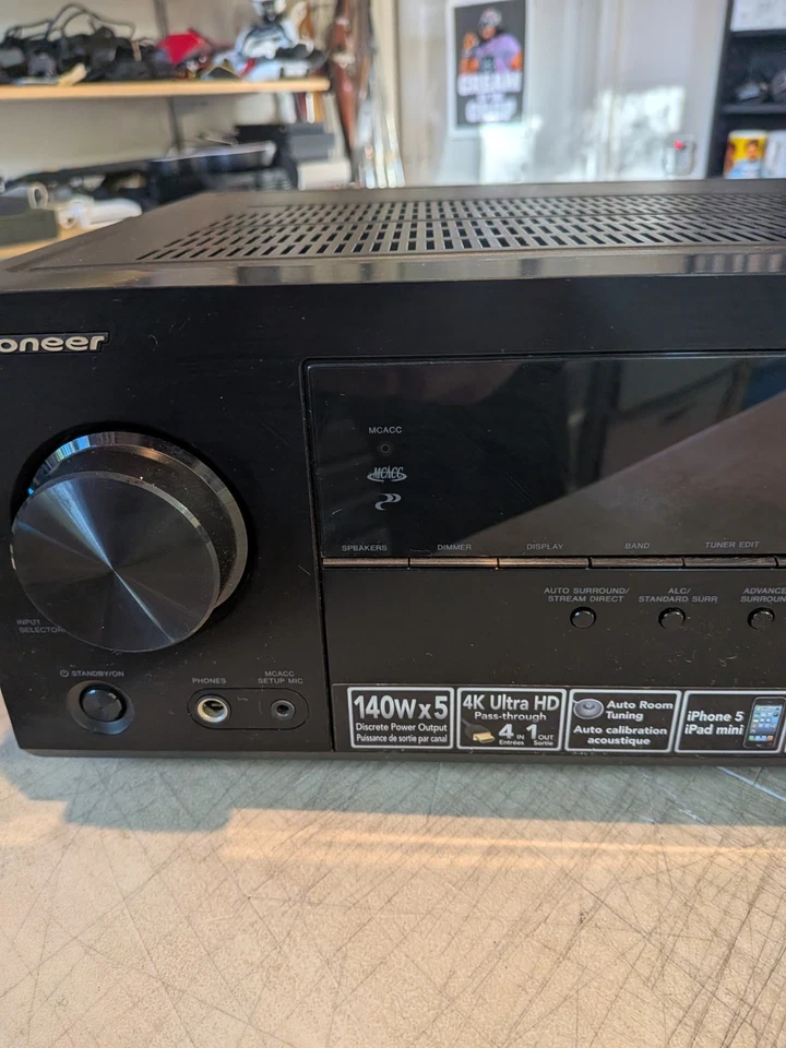 Pioneer VSX-5231 5 Channel Receiver 4K 140WX5 Gaming Video Surround  - Image 2 of 4