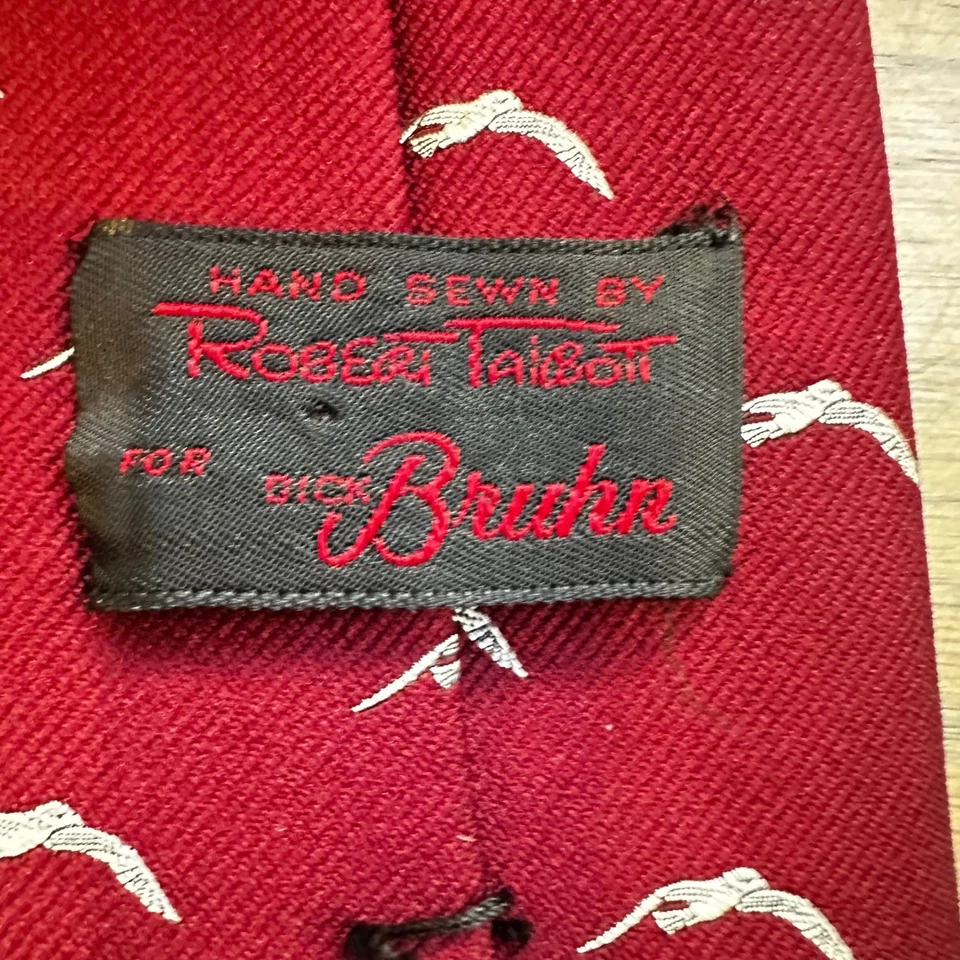 Corbata de colección Robert Talbott borgoña estampado de pájaros mezcla de seda corbata para hombre Foto 3 de 4