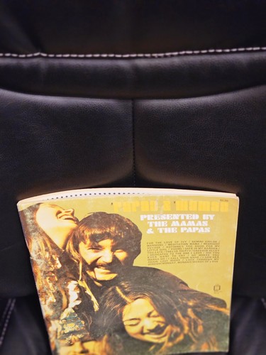THE MAMAS & PAPAS Songbook 19 songs sheet music 80 pages 1968 Safe in My Garden - Picture 10 of 12