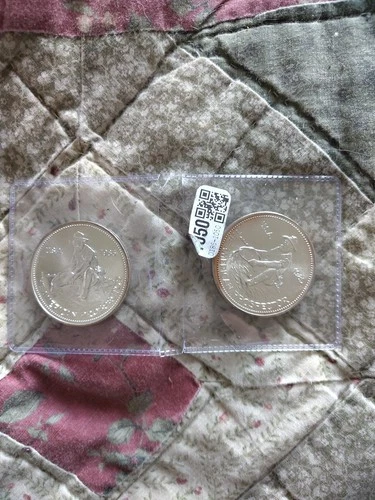 2x Vintage 1985 Engelhard American Prospector - 1 oz .999 Fine Silver Round