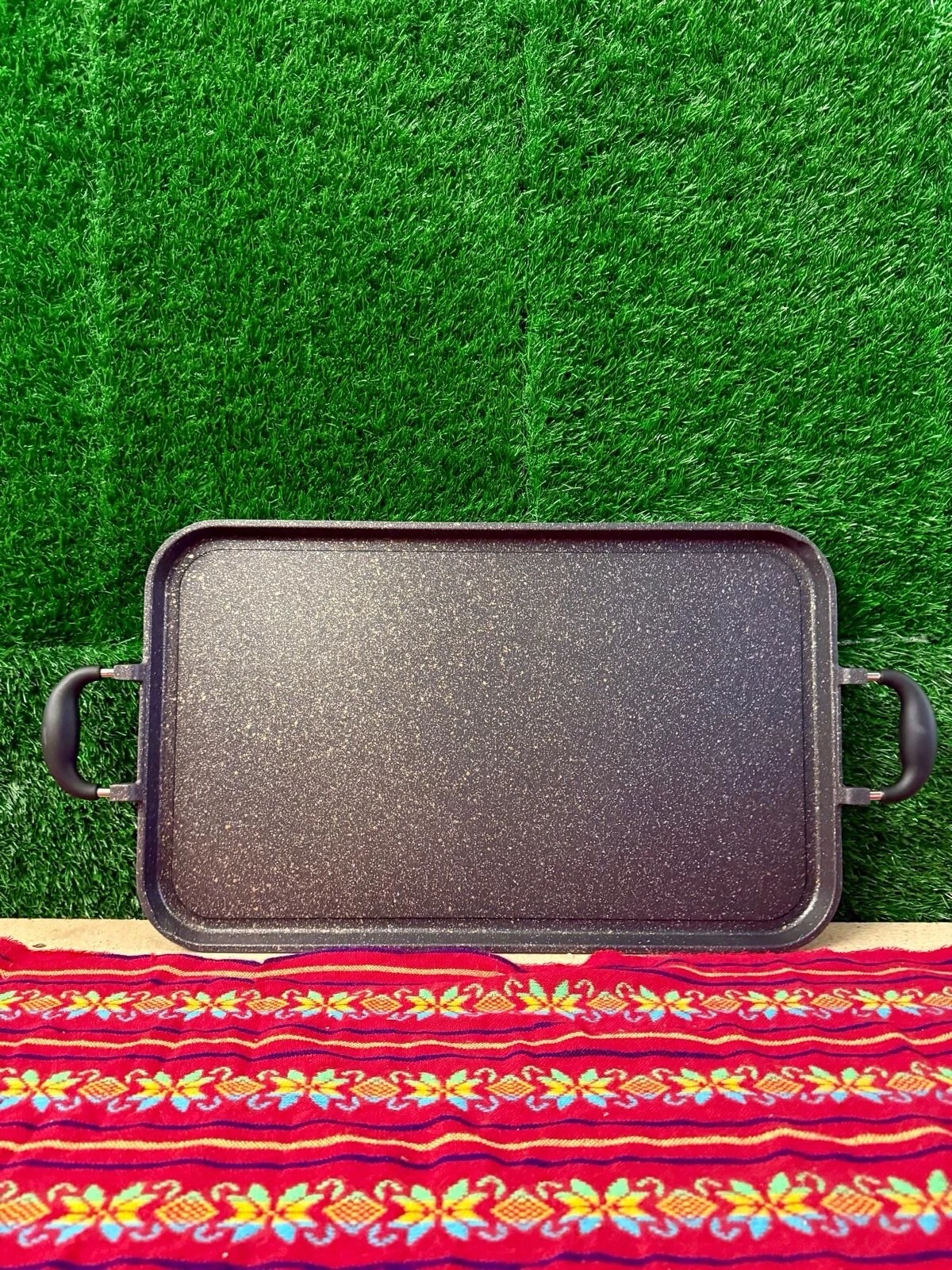 Double Grill Comal Extra Heavy Duty NonStick Doble Quemador Comal Para Tortillas
Opens in a new wind
