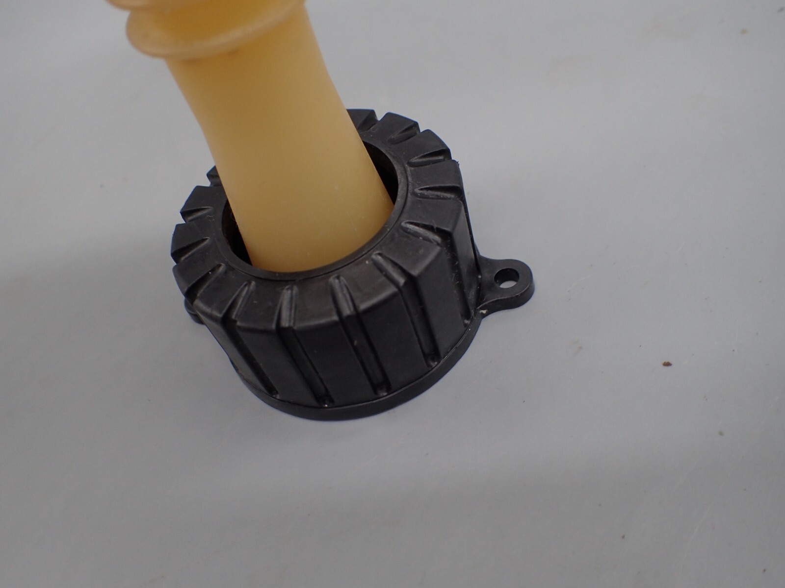 Vintage Rubbermaid Gott Plastic Gas Can Flexible Spout w/ Cap 1 3/4" dia. eBay