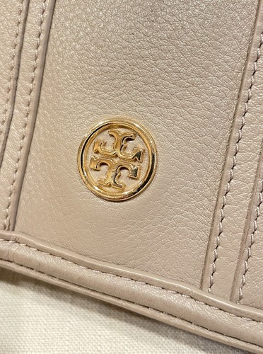 Tory Burch Gray Leather Flap Crossbody Bag, Great - Picture 5 of 20